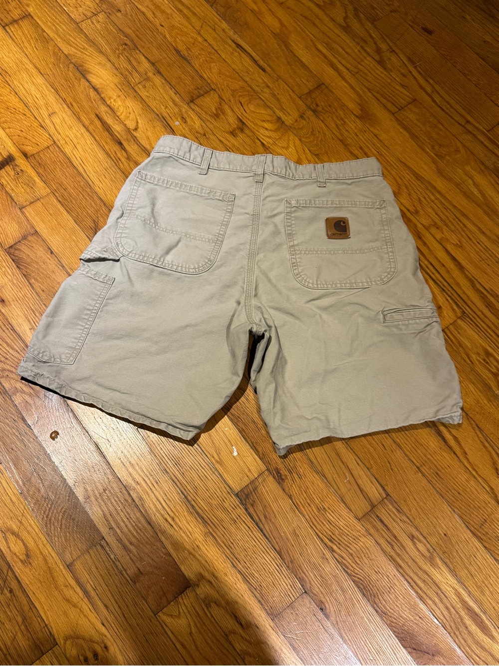 Vintage Carhartt Men’s B144 “TAN” Work Shorts (32)